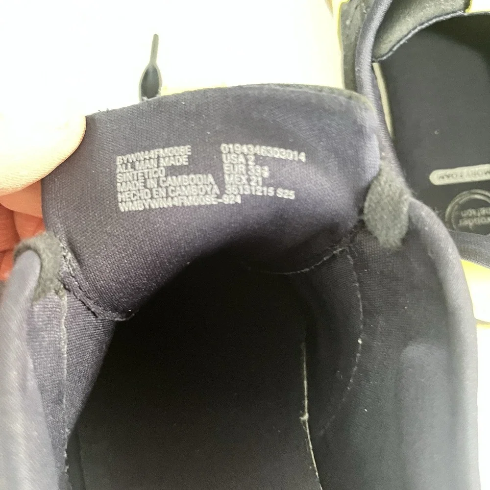 Wonder Nation‎ Kids Memory Foam Athletic Shoes Dark Gray Yellow US 2 Synthetic